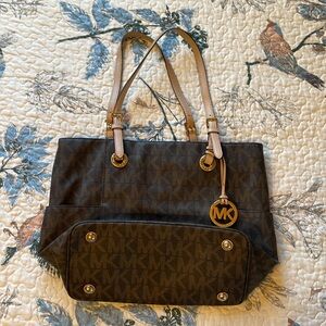 Michael Kors Signature Tote Bag - Brown